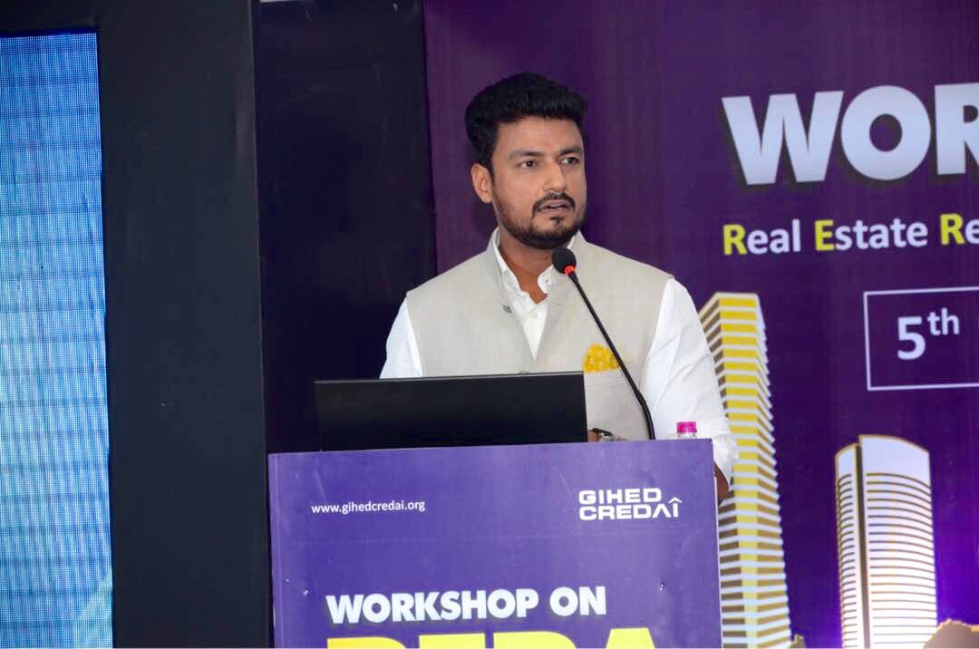 Had a great interaction yesterday with 600 developers in RERA workshop at ahmedabad. https://t.co/2kTJPmZ8g8